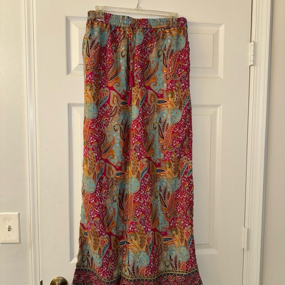 Chelsea & Theodore Colorful Palazzo Pants! - Picture 3 of 4